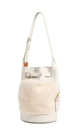 Altuzarra Play Bucket Bag -Jacquemus Shop altuz301121a530 1673547646012 2 0. UX357 QL90