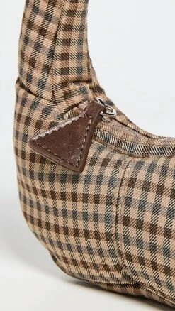 A.W.A.K.E. MODE Mini Mia Handbag -Jacquemus Shop awake30265125be 1677249693227 2 0. UX357 QL90