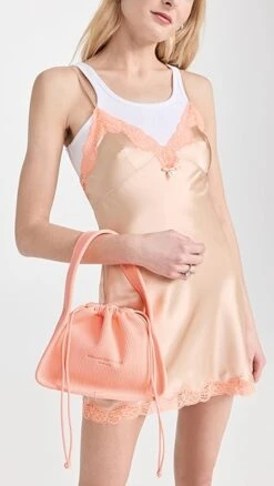 Front Page -Jacquemus Shop awang438311eb6a 1673020346903 2 0. UX357 QL90