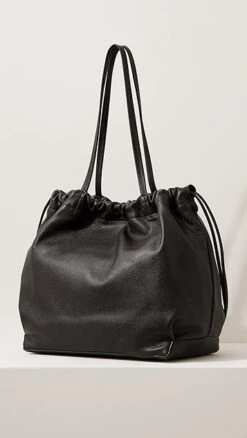 BY FAR Oslo Black Small Grain Calf Leather Bag -Jacquemus Shop byfar305881cd2d 1681850688608 2 0. UX357 QL90