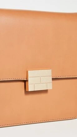 FRAME Le Signature Mini Bag -Jacquemus Shop frame3181010569 1630081276173 2 0. UX357 QL90