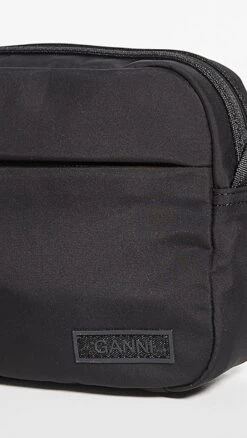 GANNI Tech Crossbody Bag -Jacquemus Shop ganni313241071b q4 2 0. UX357 QL90