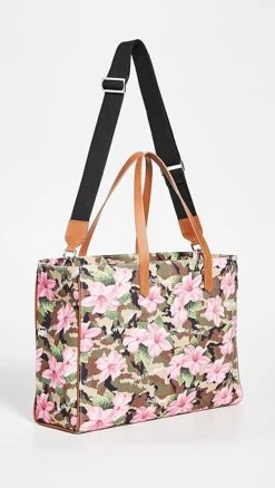 Golden Goose California Hibiscus Camouflage Bag -Jacquemus Shop goose210821a4eb q3 2 0. UX357 QL90