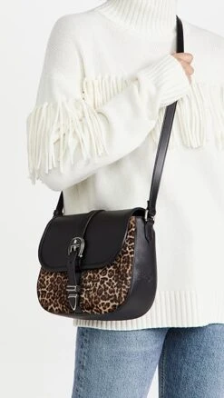 Golden Goose Medium Rodeo Bag -Jacquemus Shop goose211351b57c 1630005515302 2 0. UX357 QL90