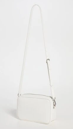 Golden Goose Paillettes Star Bag -Jacquemus Shop goose212121c5b3 1643061997051 2 0. UX357 QL90