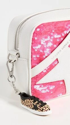 Golden Goose Paillettes Star Bag -Jacquemus Shop goose212121c5b3 1643061997994 2 0. UX357 QL90