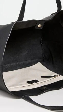 Golden Goose Golden Pasadena Tote -Jacquemus Shop goose212171c3a0 1643218528811 2 0. UX357 QL90