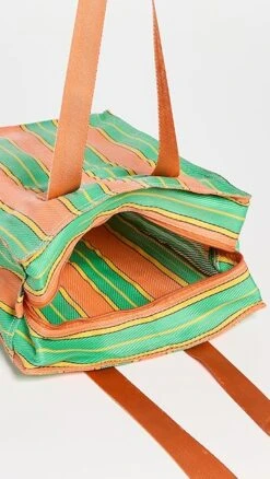 Gunes Messenger Tote -Jacquemus Shop gunes300031f92f 1679688005463 2 0. UX357 QL90