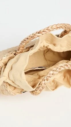 Hat Attack Gia Mini Bag -Jacquemus Shop hatta3044214a9b 1637766973845 2 0. UX357 QL90