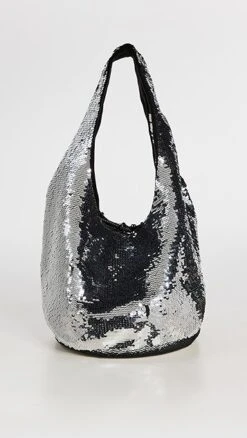 JW Anderson Mini Sequin Shopper Bag -Jacquemus Shop jande3045012208 1664309509629 2 0. UX357 QL90