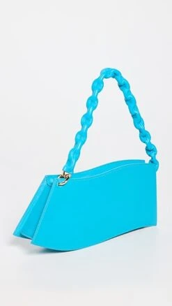 Jacquemus La Vague Shoulder Bag -Jacquemus Shop jcque308721738e 1656522281389 2 0. UX357 QL90