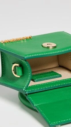 Jacquemus Le Chiquito Satchel -Jacquemus Shop jcque308781ba2d 1652910171196 2 0. UX357 QL90