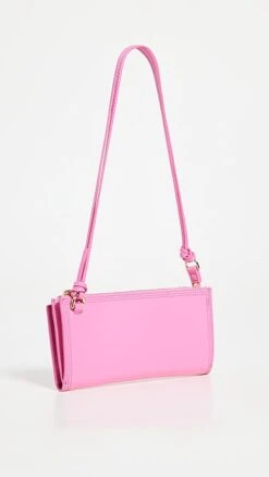 Jacquemus Le Pichoto Wristlet -Jacquemus Shop jcque308831a561 1652890692574 2 0. UX357 QL90