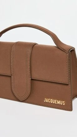 Jacquemus Le Grand Bambino Bag -Jacquemus Shop jcque309371a338 1667498810422 2 0. UX357 QL90