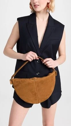 Front Page -Jacquemus Shop jdrey405991a698 1679425239087 2 0. UX357 QL90