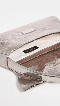 Liselle Kiss Elliott -Jacquemus Shop lkiss3000212345 1677617449824 2 0. UX357 QL90