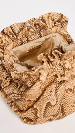 Loeffler Randall Mini Cinch Clutch -Jacquemus Shop loeff4207012601 1672187152259 2 0. UX357 QL90