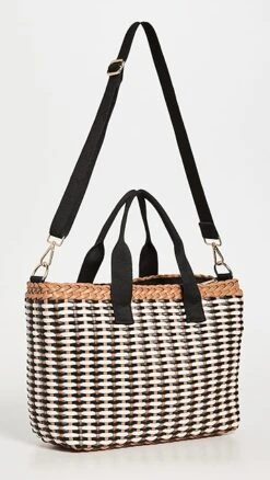 L*Space Voyager Cooler Bag -Jacquemus Shop lspce412361c3a0 1639083157847 2 0. UX357 QL90