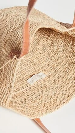 Mar Y Sol Carolina Bag -Jacquemus Shop madim3014414a9b q5 2 0. UX357 QL90