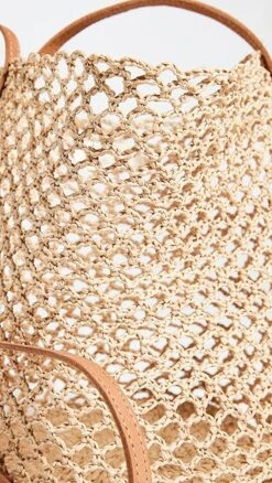 Mar Y Sol Polanca Tote -Jacquemus Shop madim3018814a9b 1677080475095 2 0. UX357 QL90