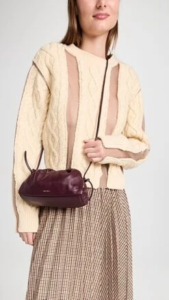 Mansur Gavriel Mini Cloud Clutch -Jacquemus Shop mandb3036811013 1669999554353 2 0. UX357 QL90