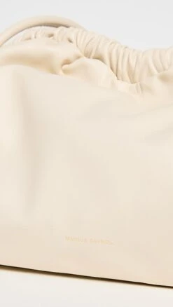 Mansur Gavriel Cloud Clutch -Jacquemus Shop mandb3038911338 1676047642958 2 0. UX357 QL90