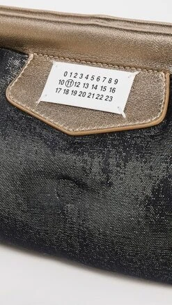 Maison Margiela Glam Slam Red Carpet 11 Maison Margiela Glam Slam Red Carpet -Jacquemus Shop margi410291c449 1667415801658 2 0. UX357 QL90