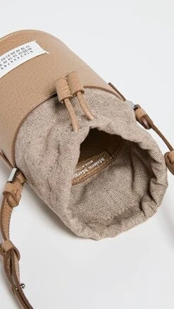 Maison Margiela 5ac Bucket Mini Bag -Jacquemus Shop margi4104010709 1670862636070 2 0. UX357 QL90