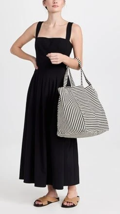Mercado Global Blanca Tote 9 Mercado Global Blanca Tote -Jacquemus Shop mercd3005034890 1675463231344 2 0. UX357 QL90