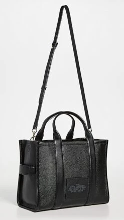 Marc Jacobs The Medium Tote -Jacquemus Shop mjadb335701b002 1623778492929 2 0. UX357 QL90