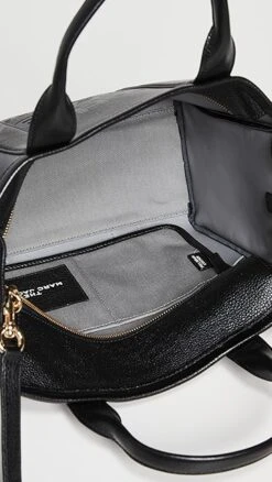 Marc Jacobs The Medium Tote -Jacquemus Shop mjadb335701b002 1623778493305 2 0. UX357 QL90