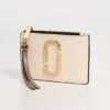 Marc Jacobs Top Zip Multi Wallet -Jacquemus Shop mjadb3385618e0e 1681577734014 2 0. UX357 QL90