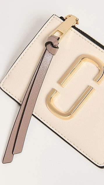 Marc Jacobs Top Zip Multi Wallet 5 Marc Jacobs Top Zip Multi Wallet - Image 3