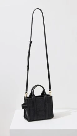Marc Jacobs The Micro Tote -Jacquemus Shop mjadb338581071b 1680128075554 2 0. UX357 QL90