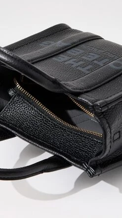 Marc Jacobs The Micro Tote -Jacquemus Shop mjadb338581071b 1680128075570 2 0. UX357 QL90