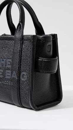 Marc Jacobs The Micro Tote -Jacquemus Shop mjadb338581071b 1680128075635 2 0. UX357 QL90