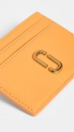 Marc Jacobs The Card Case -Jacquemus Shop mjadb3386233984 1675889875833 2 0. UX357 QL90