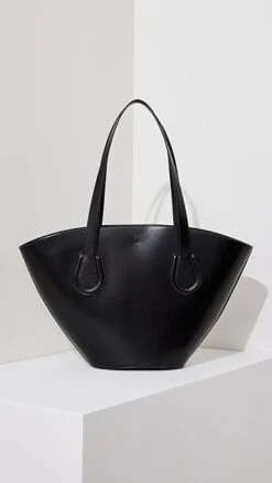 Mark Cross Arc Tote -Jacquemus Shop mkcrs300311cd2d 1680033058435 2 0. UX357 QL90