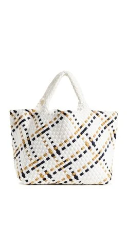 Naghedi St Barths Medium Tote -Jacquemus Shop naghe3019012301 1657218952500 2 0. UX357 QL90