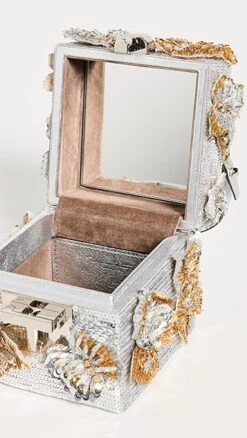 Oscar De La Renta Alibi Cube -Jacquemus Shop orent3093312208 1678816176458 2 0. UX357 QL90