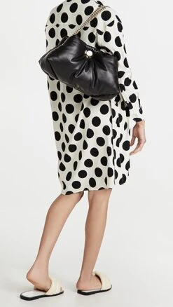 Proenza Schouler Puffy Chain Tobo Bag 9 Proenza Schouler Puffy Chain Tobo Bag -Jacquemus Shop prosh203821a608 q2 2 0. UX357 QL90