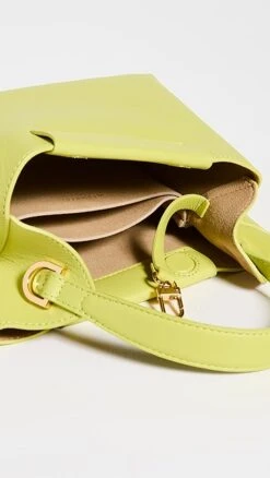 Ree Projects Elieze Mini Bag -Jacquemus Shop reeee3004712952 1678917684453 2 0. UX357 QL90