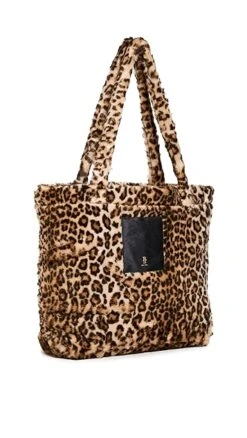 R13 R13 Oversized Tote -Jacquemus Shop rthir212631dc88 1658168298758 2 0. UX357 QL90