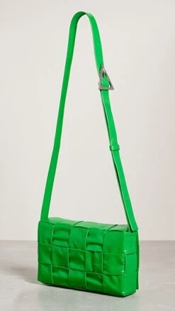 Shopbop Archive Bottega Veneta Cassette, Intrecciato -Jacquemus Shop sbadb31938154cf 1678386574366 2 0. UX357 QL90