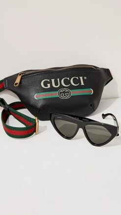 Shopbop Archive Gucci Small Logo Belt Bag -Jacquemus Shop sbadb319901071b 1683133575865 2 0. UX357 QL90