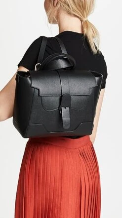 Senreve The Midi Maestra Bag -Jacquemus Shop senre3001910652 q2 2 0. UX357 QL90