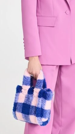 STAND STUDIO Lizzie Faux Fur Bag 9 STAND STUDIO Lizzie Faux Fur Bag -Jacquemus Shop stand301321de3d 1670532846602 2 0. UX357 QL90