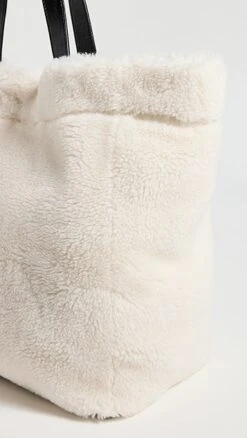STAND STUDIO Shopping Faux Shearling Bag Large -Jacquemus Shop stand3013410075 1670618429953 2 0. UX357 QL90