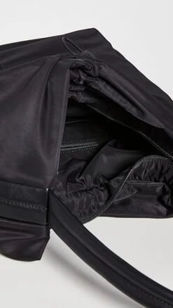 STAUD Felix Nylon Tote -Jacquemus Shop staud308861b002 1624998353252 2 0. UX357 QL90