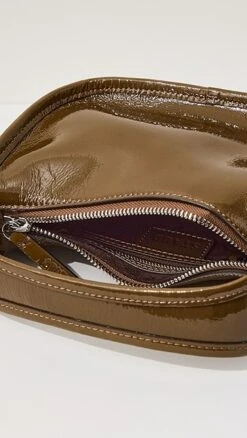 STAUD Venice Convertible Crossbody Bag -Jacquemus Shop staud3146019774 1680897138261 2 0. UX357 QL90